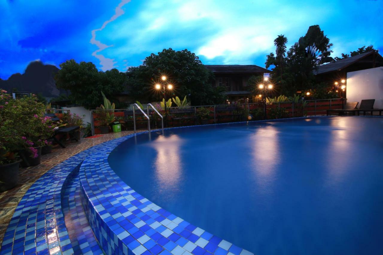 Vang Vieng Victory Hotel Экстерьер фото
